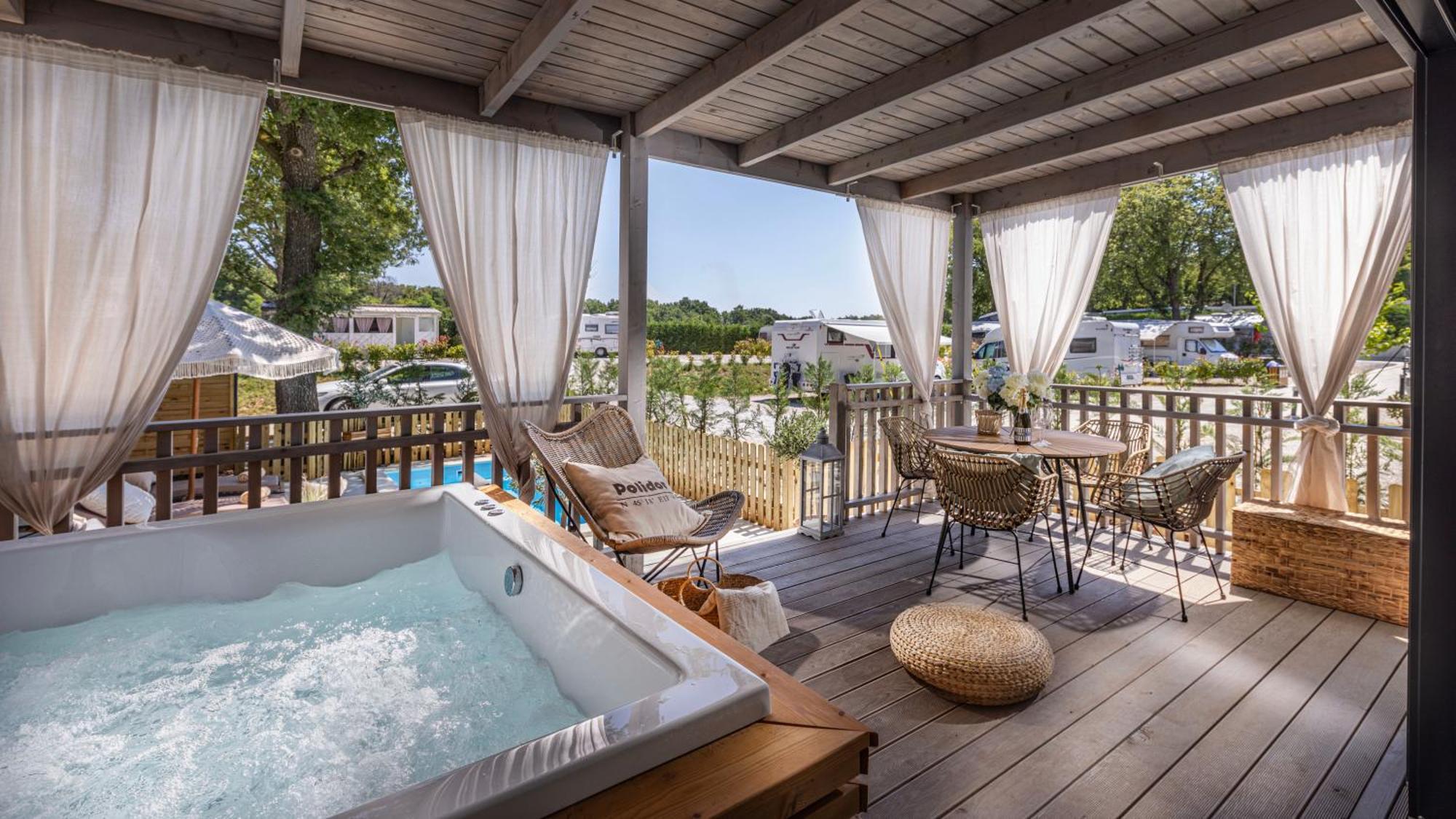 Superior - Private Heated Pool - Jacuzzi - Breakfast In Pool Apartment Porec