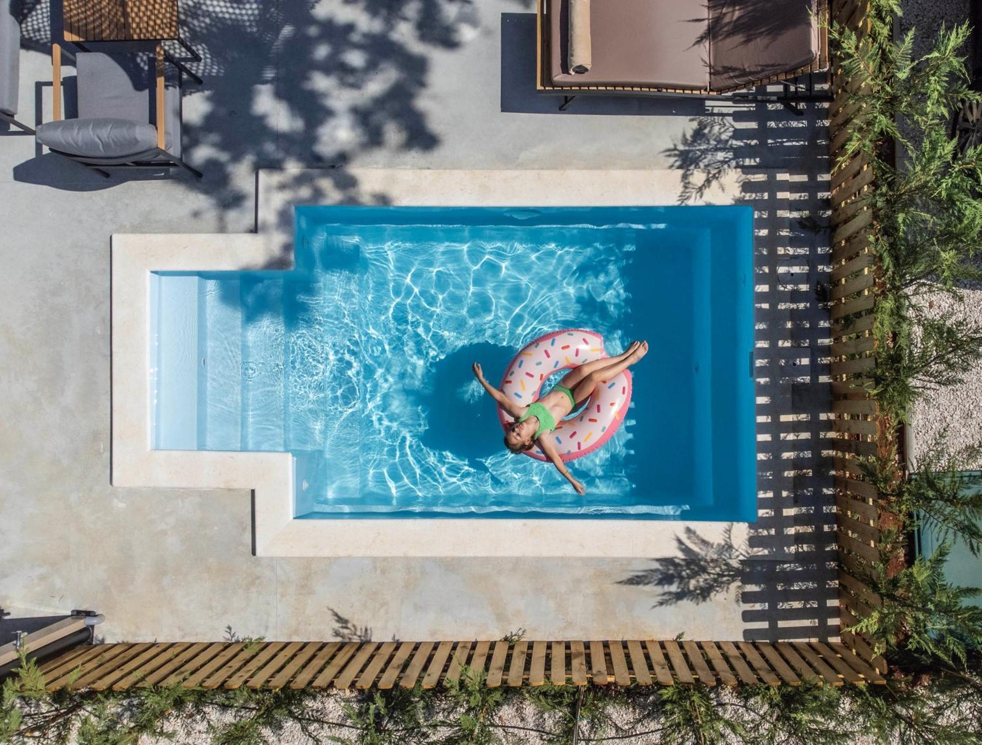 Superior - Private Heated Pool - Jacuzzi - Breakfast In Pool *